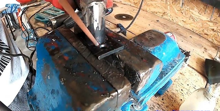 Homemade muffler for brush cutters