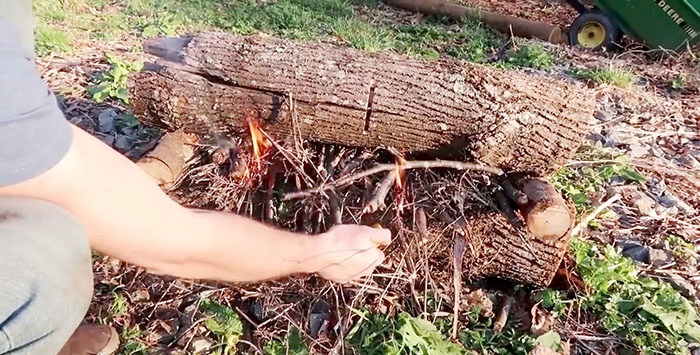 Seven ways to make a fire outdoors