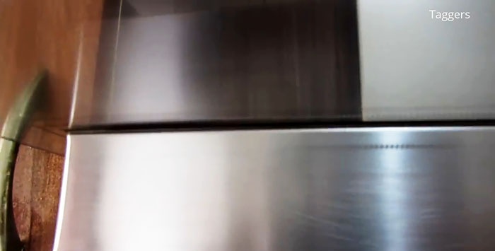 How to get rid of stubborn traces of grease on a kitchen hood in 5 minutes