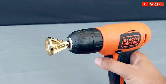 6 useful screwdriver attachments that few people know about