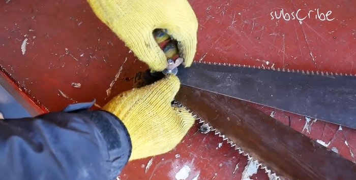 Metal cutter made from old wood hacksaws