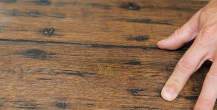 3 ways to remove scratches of any depth from a wooden surface