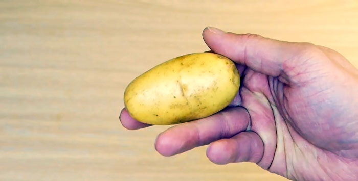 How to cut potatoes into spirals with a regular knife