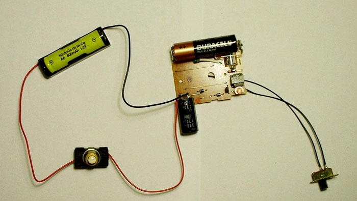 Reconditioning process of nickel cadmium batteries