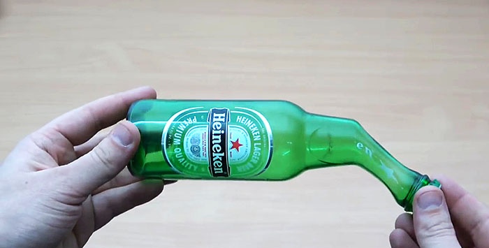 How to bend the neck of a glass bottle