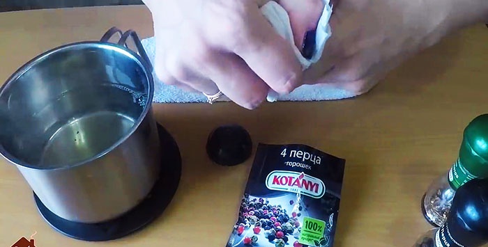 How to Refill a Disposable Spice Grinder