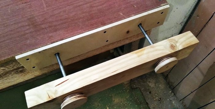 How to make a simple carpenter's vice for a workbench