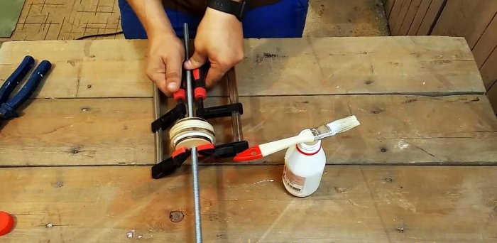 How to make a simple carpenter's vice for a workbench