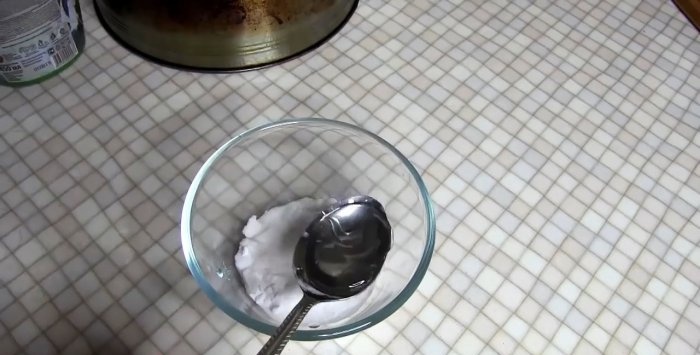 How to clean dishes from carbon deposits and grease in 10 minutes - make a super cleaner with your own hands