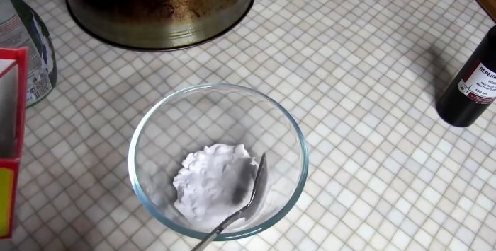 How to clean dishes from carbon deposits and grease in 10 minutes - make a super cleaner with your own hands