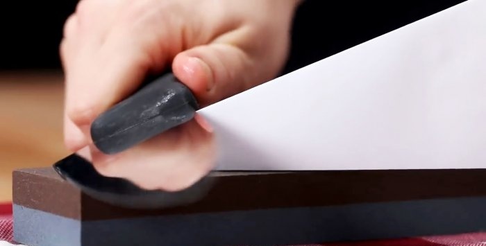 3 most affordable ways to sharpen a kitchen knife