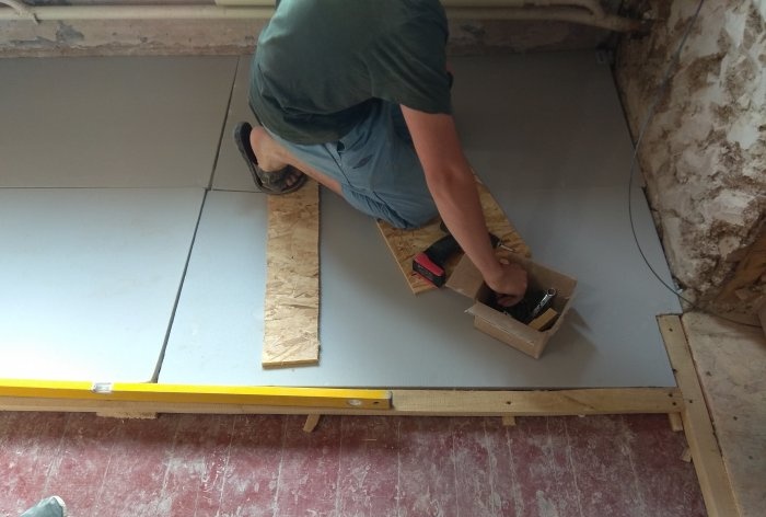 Insulation of floors with penoplex and OSB sheets