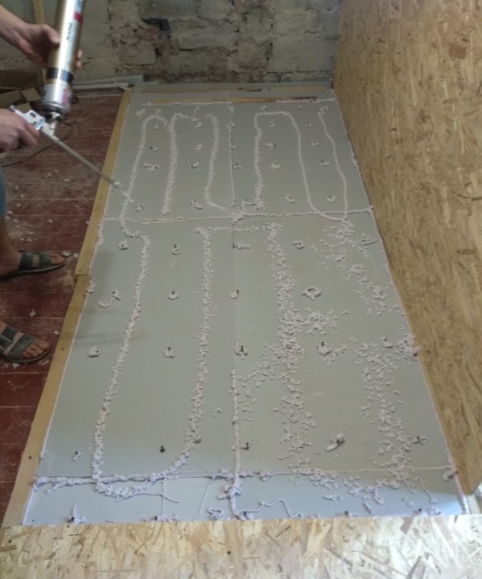 Insulation of floors with penoplex and OSB sheets