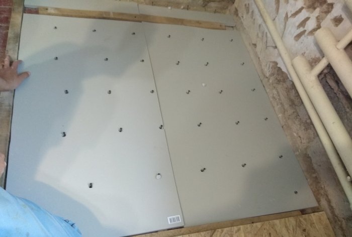 Insulation of floors with penoplex and OSB sheets