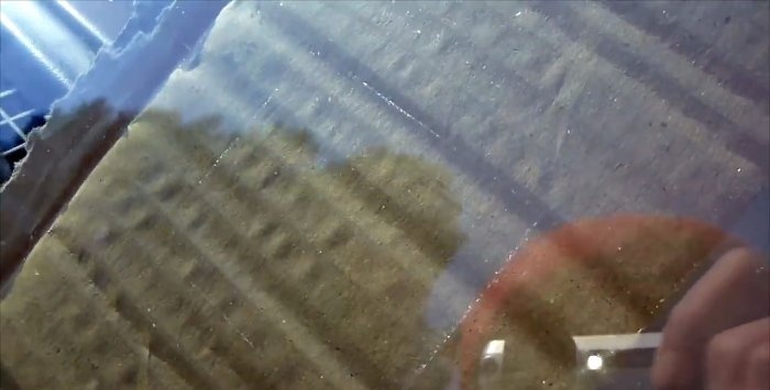 Simple repair of a chip on a car windshield