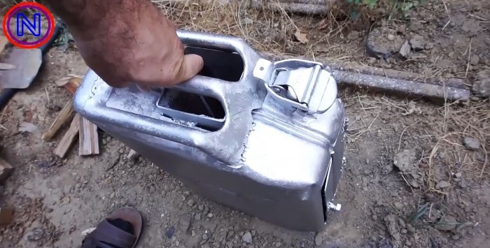 Do-it-yourself portable miracle stove from an old canister