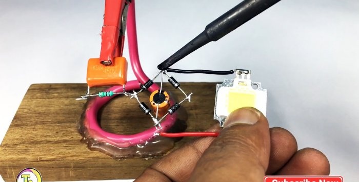 The simplest transformerless power supply for an LED matrix