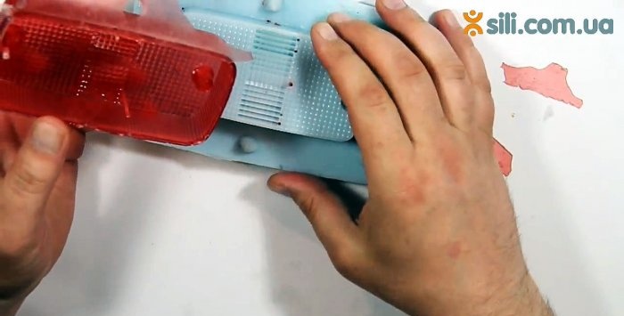 We cast thin-walled parts from transparent plastic with our own hands