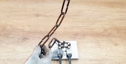 Homemade manual machine for bending chain links