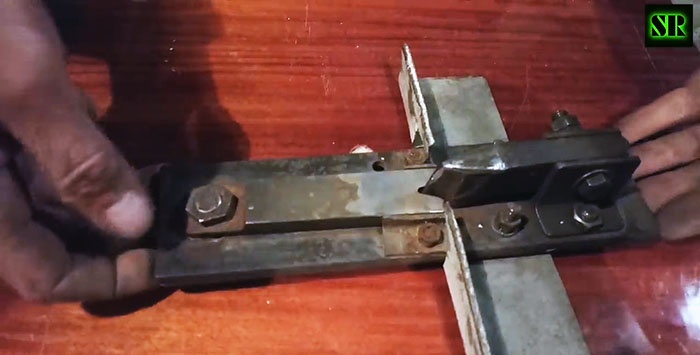 How to cut and sharpen new teeth on an old saw