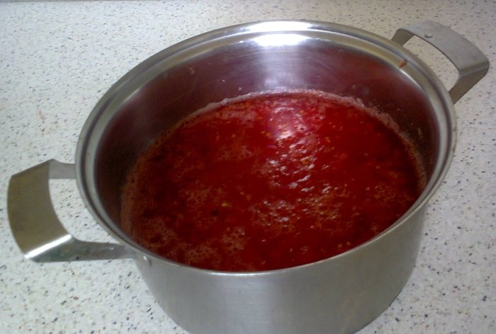 Method for freezing tomatoes