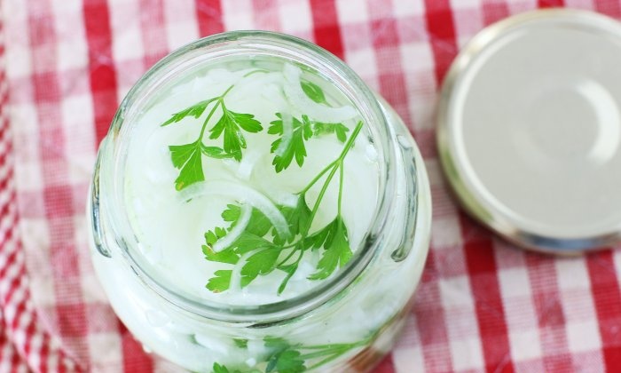 Quick pickled onions for kebabs