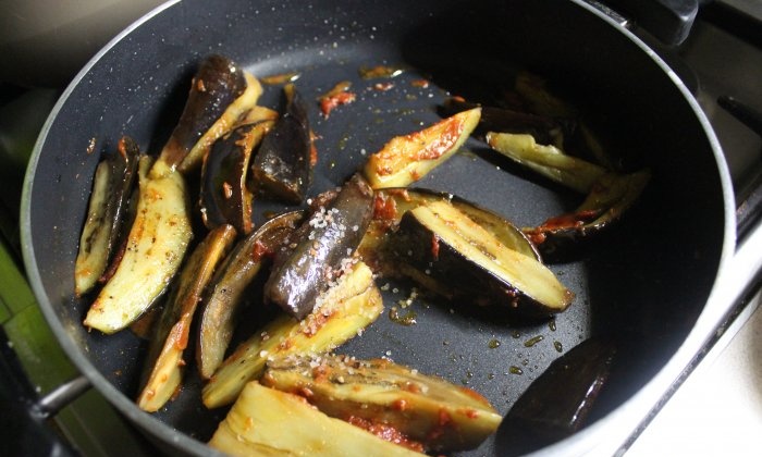 Chinese fried eggplant