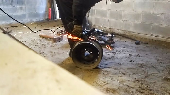 Lugs for a walk-behind tractor made from old VAZ wheels