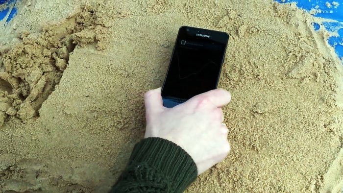 How to turn your smartphone into a metal detector in 1 minute