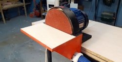 A very simple grinding machine made from available materials