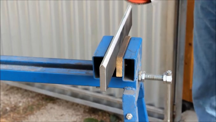 Bending die for a homemade jack press