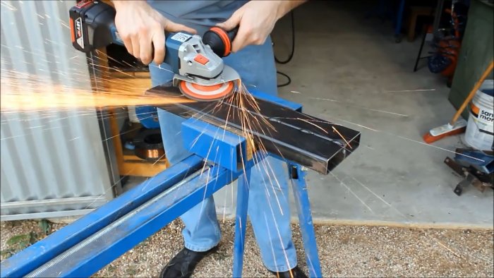 Bending die for a homemade jack press