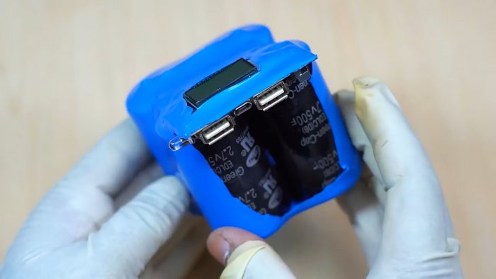 DIY power bank with supercapacitors