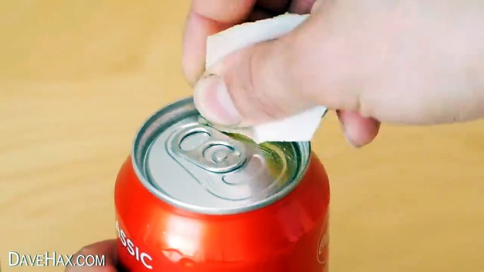 How to pierce an aluminum can with your finger