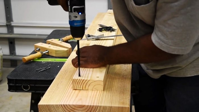 How to make an outdoor bench from concrete and wood