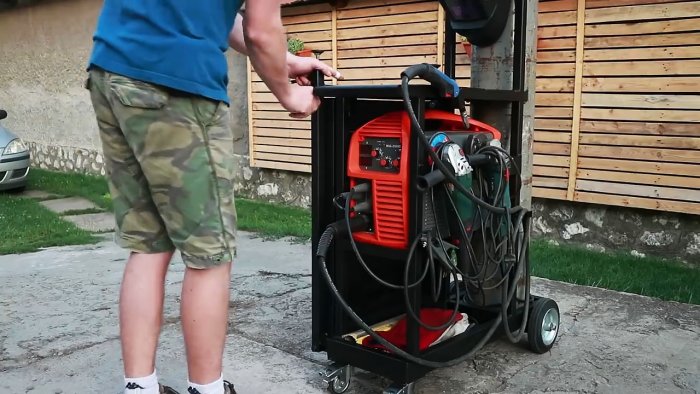 Unique DIY welding trolley with folding table