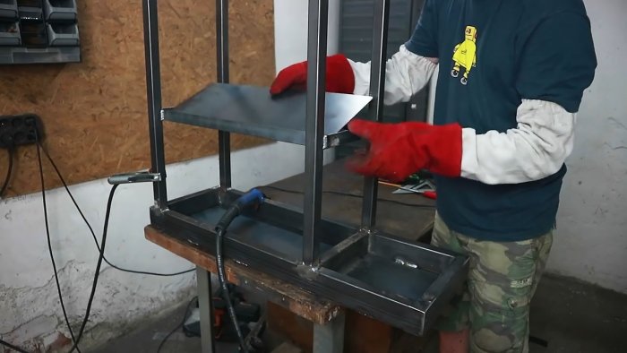 Unique DIY welding trolley with folding table