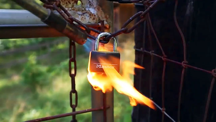 6 ways to get rid of a padlock