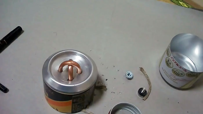 Alcohol jet burner made from aluminum cans