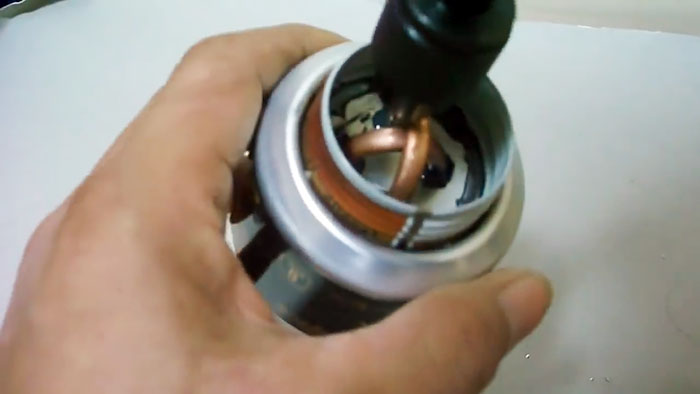 Alcohol jet burner made from aluminum cans