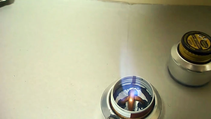 Alcohol jet burner made from aluminum cans