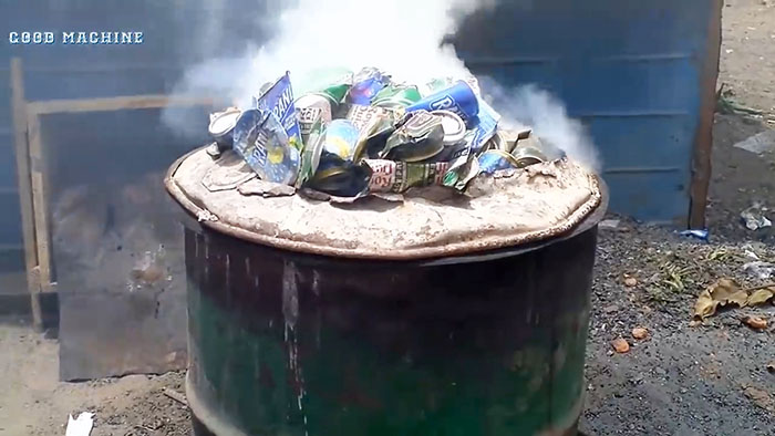 Casting dishes from aluminum cans