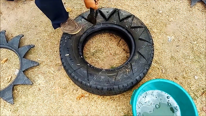 Flower girl made from an old tire