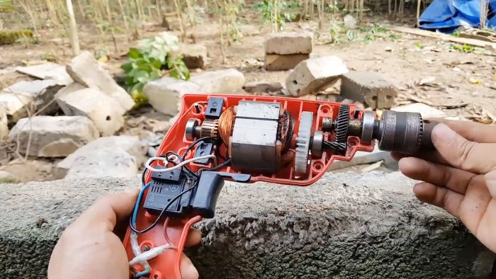 How to restore a burnt out drill by converting it from 220 V to 12 V