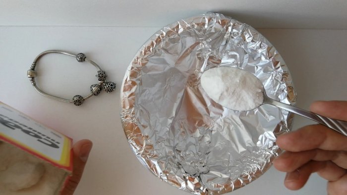 A proven method for years: How to clean silver at home