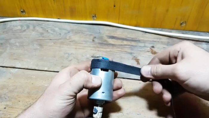 How to convert an angle grinder to 12 V