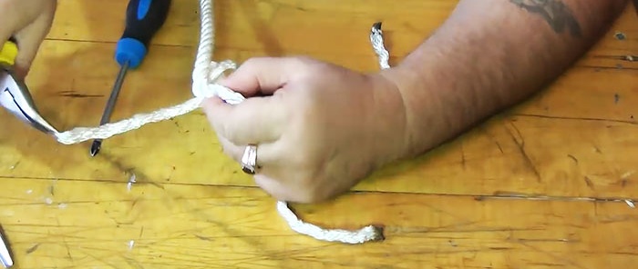 How to braid a rope without a knot into a loop or for attaching a thimble