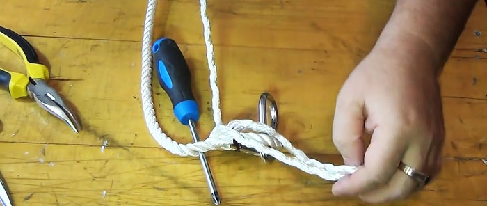 How to braid a rope without a knot into a loop or for attaching a thimble