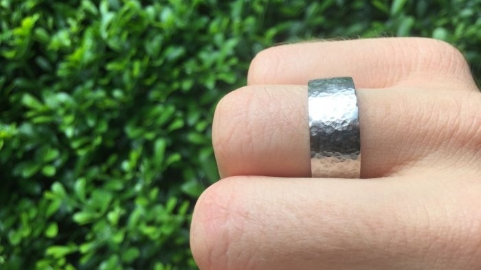 How to make a ring from an ordinary coin