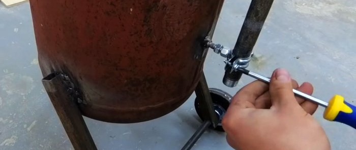 How to make a sandblaster from a gas cylinder